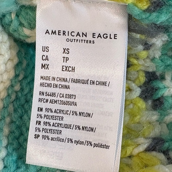 American Eagle Oversized Cozy Nordic Floral Sweater Size XS - Picture 7 of 7